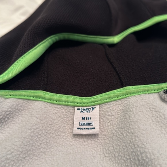 Kids Old Navy Go-Dry zip up Hooded Sweatshirt - Picture 6 of 6